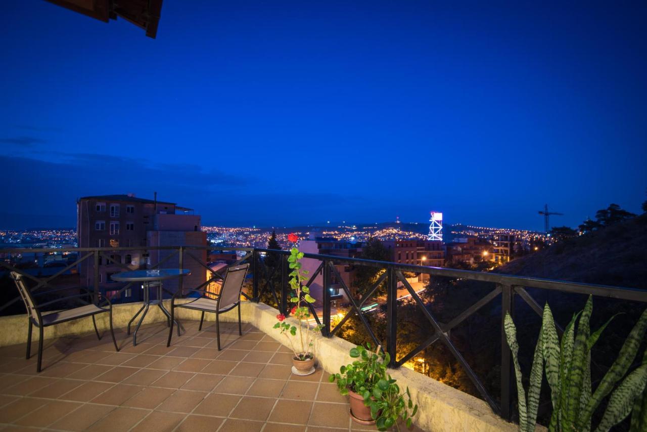 Terrace House Tbilisi Hotel ภายนอก รูปภาพ
