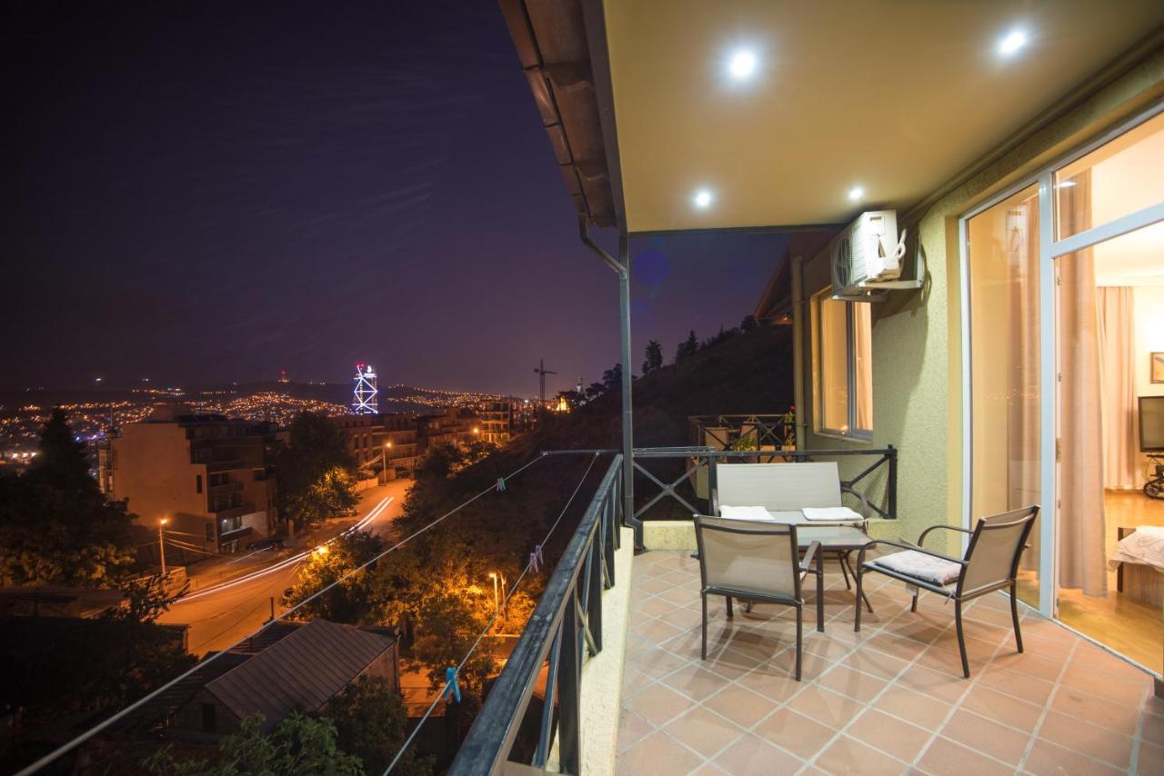 Terrace House Tbilisi Hotel ภายนอก รูปภาพ
