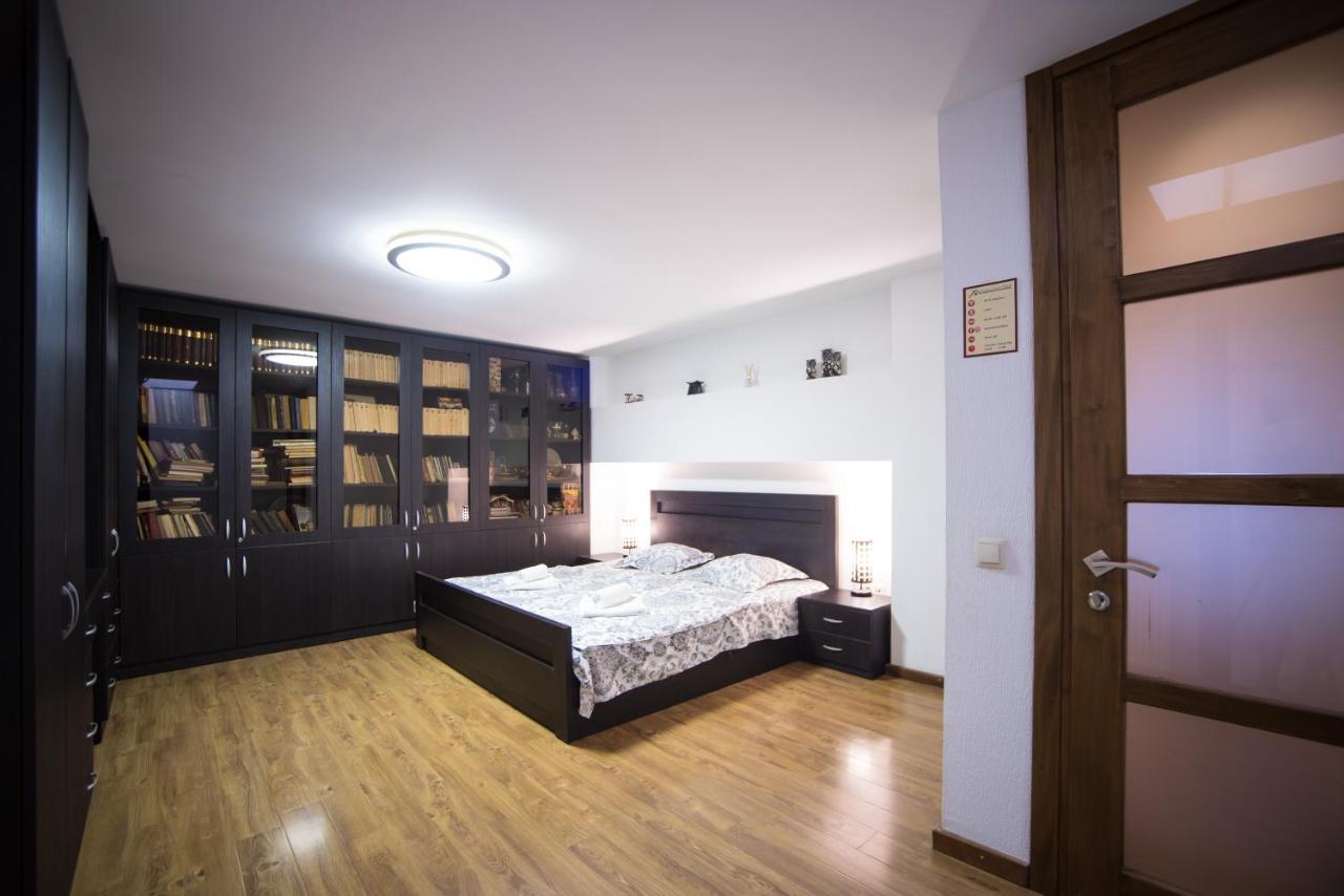 Terrace House Tbilisi Hotel ภายนอก รูปภาพ
