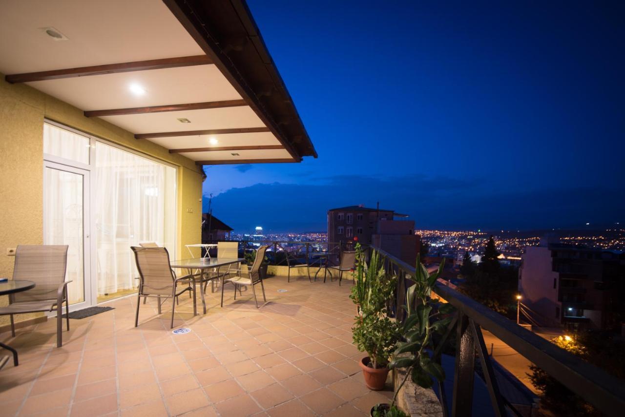 Terrace House Tbilisi Hotel ภายนอก รูปภาพ