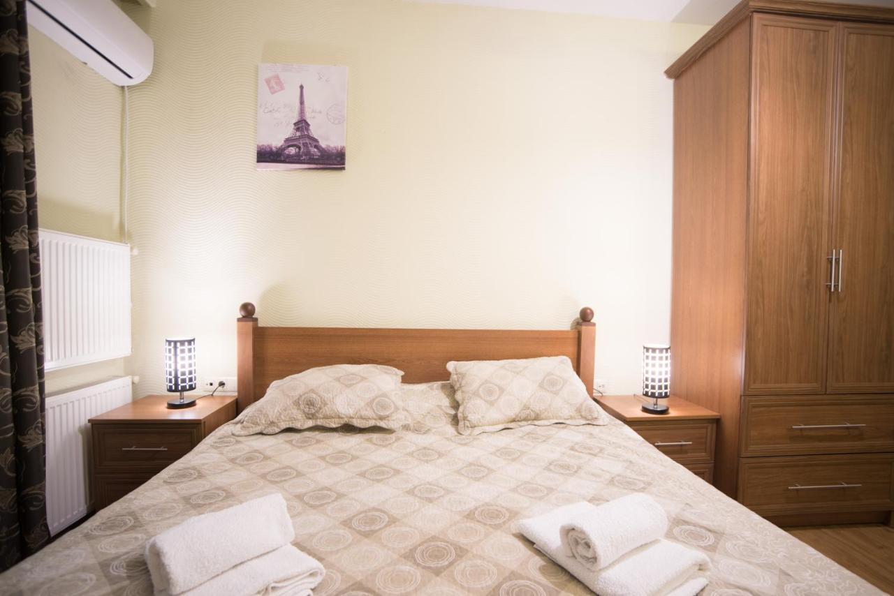 Terrace House Tbilisi Hotel ภายนอก รูปภาพ