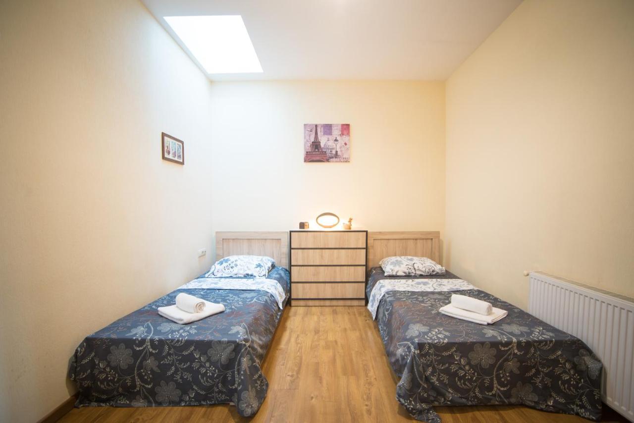 Terrace House Tbilisi Hotel ภายนอก รูปภาพ