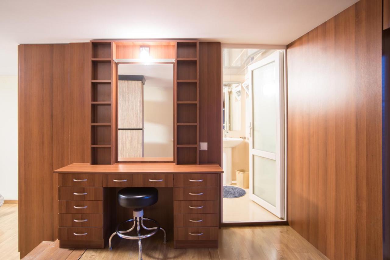 Terrace House Tbilisi Hotel ภายนอก รูปภาพ